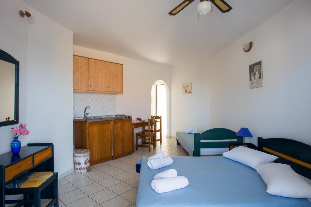 Malvasia Corner Studios - Ex Romeo'S House Monemvasia Exterior photo